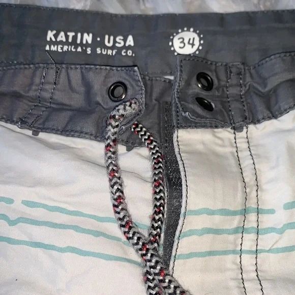 KATIN BOARD SHORTS TRIBAL HAWAIIAN PRINT SIZE 34